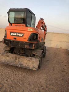 Excavadora de ruedas de marca KOREA DOOSAN DX60w Original de segunda mano usada de 6 toneladas de alta calidad y bajo precio para gran oferta - Product Image 3