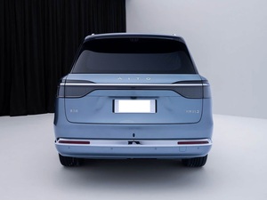 SUV électrique de luxe haut de gamme, grande taille, 5 portes, 6 places, double moteur, 4 roues motrices, charge ultra-rapide 800V, véhicule phare - Product Image 6
