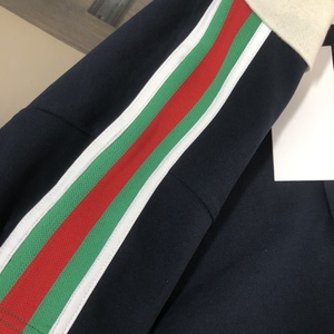 Polo à manches courtes pour homme, style vintage rayé, coupe ajustée, 100 % coton, luxe et décontracté, inspiré de Gucci. - Product Image 4