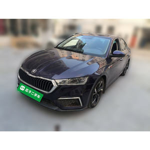 Guazi pas cher <span class=keywords><strong>prix</strong></span> <span class=keywords><strong>Skoda</strong></span> <span class=keywords><strong>Octavia</strong></span> essence 1.4 voiture d'occasion FWD 5 sièges - Product Image 1