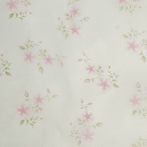 ผ้าโพลีเอสเตอร์ทอลายดอกซากุระสีชมพูสด 100T สำหรับเสื้อและกระโปรง - Product Image 1