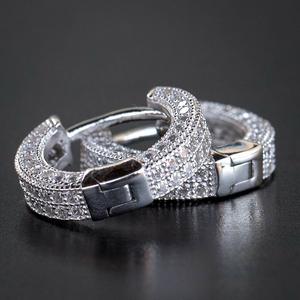 Bracciale di Lusso con Diamanti, Placcato in Oro 18K, Diamanti Sintetici Taglio Brillante Rotondo, Unisex per Uso Quotidiano - Product Image 5