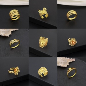 Anillo de Hombre Chapado en Oro de 24K con Nuevo Diseño Jxx, Anillo de Boda de Oro para Mujer - Product Image 1