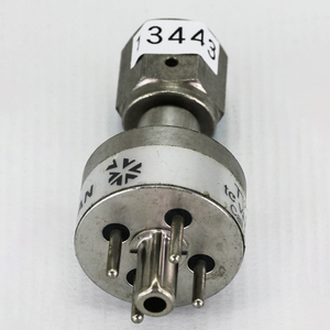 เกจวัดสุญญากาศ VARIAN TC รุ่น 0536 น้ำหนัก 2.10 กก. ผลิตในสหรัฐอเมริกา - Product Image 1