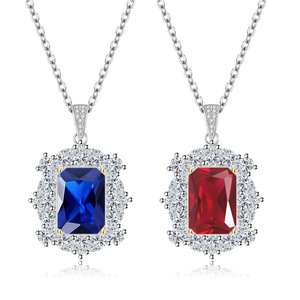 Pendentif bicolore en cuivre électrolytique avec zircone cubique et pierres précieuses colorées de 10*14mm, vente en gros d'usine pour femmes - Product Image 1