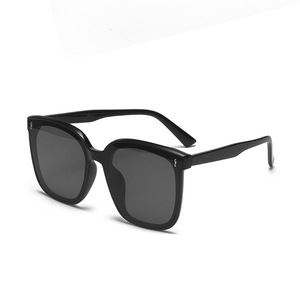 Lunettes de soleil surdimensionnées de haute qualité pour filles, monture large, protection UV400 pour l'extérieur, la conduite et la randonnée – Gafas de Sol - Product Image 6