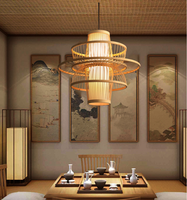 Lampes suspendues en osier faites à la main modernes, luminaire de plafond en rotin, lanterne suspendue en bois, luminaire suspendu en bambou pour la décoration intérieure