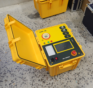 Testeur de capacité et de facteur de dissipation du transformateur HVHIPOT Testeur de tan delta CPF-10 - Product Image 3