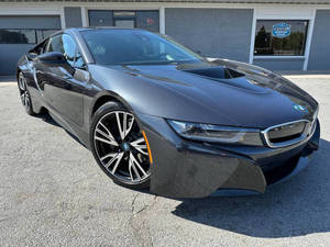 2016 I8 AWD Coupé 2 portes Boîte manuelle/automatique Volant à gauche Toit ouvrant Caméra de recul Sièges en cuir LED - Product Image 6