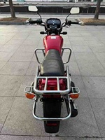 Haojue 150cc Moto à essence monocylindre confortable et pratique, refroidie par air, pour le transport de marchandises, vitesse maximale >80 km/h
