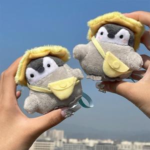 Borsa a tracolla gialla con piccolo ciondolo a forma di pinguino per la decorazione della borsa da ragazza portachiavi di peluche porta borse accessori portachiavi - Product Image 4