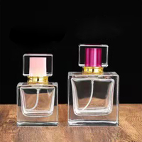 Flacon de parfum carré en verre transparent de luxe personnalisé de 100 ml, vaporisateur de luxe, conception personnalisée, échantillon avec boîte d'emballage