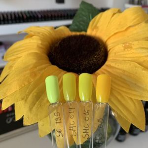 Esmalte de <span class=keywords><strong>Uñas</strong></span> en Gel UV Mixcoco <span class=keywords><strong>Amarillo</strong></span> <span class=keywords><strong>Mostaza</strong></span> Serie Juvenil 15ml, Superventas, con <span class=keywords><strong>Color</strong></span> Vibrante y Acabado de Alto Brillo - Product Image 1