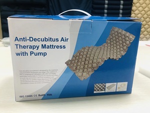 ที่นอนลมระลอกป้องกันแผลกดทับทางการแพทย์ Decubitus แรงดันสลับที่นอนลมทําให้พองฟองสําหรับเตียงในโรงพยาบาล - Product Image 3