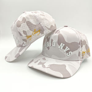 Casquettes de baseball perforées OEM 5 panneaux en non-tissé avec logo découpé au laser, imperméables, personnalisées, pour le sport, style 'Dad Hat', camouflage, pour le golf, à pois - Product Image 1