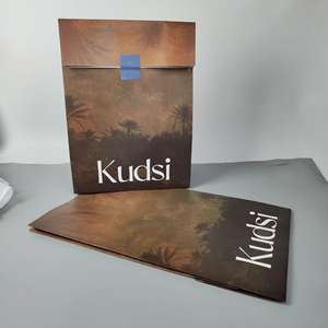 Bolsas de Papel Kraft Impresas a Todo Color Personalizadas, Bolsas de Embalaje de Lujo con Logotipo de Marca para Boutique y Comercio Electrónico - Product Image 3