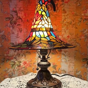 Dropshipping Shopify <b>Witch</b> Hat Light Up Resin Figurine Glowing Halloween Party Table <b>Decor</b> Creative Lamp - Product Image 2