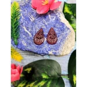 Par de piedras de rubí talladas con motivos florales para pendientes/colgantes o para la creación de joyas - Historia, simbolismo y atractivo moderno - Product Image 1