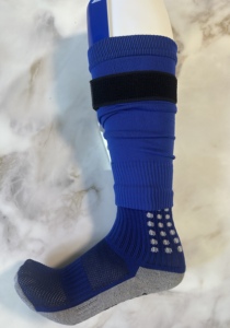 Set di Alta Qualità Glacier da 5 Pezzi: Attrezzatura Protettiva per Calcio, Zaino con Coulisse, Nastri Sportivi, Calzini da Calcio Personalizzati - Product Image 2