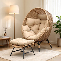 Fauteuil œuf en rotin d'extérieur, directement de l'usine, autoportant, en rotin PE, avec ottoman et coussin épais en polyester pour balcon et jardin