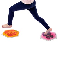 Tapis de jeu pour enfants vente chaude carreaux de sol liquides sensoriels hexagonaux à l'étranger adaptés aux enfants spéciaux