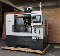 Support 4 axes Haute qualité 4 axes petite fraiseuse cnc sur métal avec haute précision