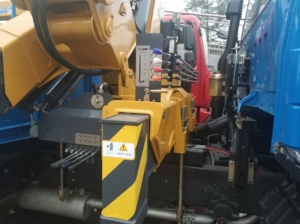 Grue montée sur camion de 16,5 tonnes SQZ330-5 à vendre - Product Image 3