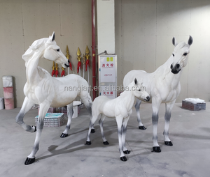 グラスファイバー製工芸品 屋外テーマパーク装飾 動物彫刻 結婚式パーティー小道具 大型リアルなキリンモデル LEDライト付き - Product Image 6