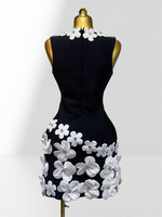Robe d'été décontractée pour femme, noire, unie, avec nœud, mi-longue, col en V profond, sans manches, ornée de fleurs faites à la main, pour le quotidien