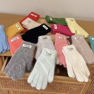 Gants chauds tricotés de style coréen pour femmes <span class=keywords><strong>hiver</strong></span> résistant au froid doublé polaire épaissi fourrure de lapin plaine sans doigts pour le toucher décontracté - Product Image 4