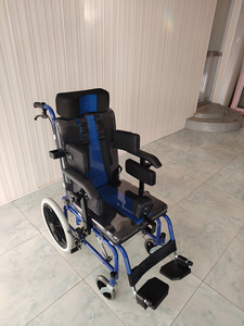 Silla de Ruedas Manual Pediátrica de Acero Ligero con Certificación CE, Plegable, 15-18 kg, Ayuda de Rehabilitación para Viajes en Casa, Silla de Ruedas para Parálisis Cerebral - Product Image 5
