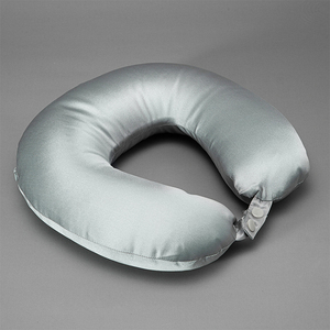 Factory Price Custom Label Silk <strong>U</strong> Shape <strong>Pillow</strong> Memory Foam 100% Mulberry Silk Travel Neck <strong>Pillow</strong> with case - Product Image 2