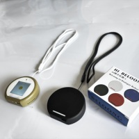 Cadeaux modernes d'assistants domestiques IA pour les entreprises, solutions de maison intelligente personnalisées directes d'usine avec télécommande pour le bureau, l'hôtel