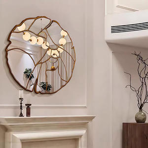 Luxe onregelmatige glazen spiegel voor thuisdecoratie, creatieve wanddecoratie voor restaurant, woonkamer en lobby - Product Image 2