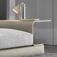 Ensemble de canapés sectionnels de luxe Auxford en acier inoxydable doré moderne pour appartement et hôtel, trois places, en tissu velours, pour salon