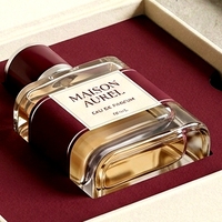 Boîte rigide magnétique blanche de style livre pour parfum, présentation d'une seule bouteille, pour emballage de parfum personnalisé