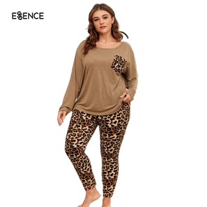 Camisón con estampado de leopardo para mujer, ropa de dormir de viscosa con bolsillos en la parte delantera y hombros descubiertos - Product Image 1