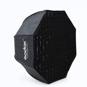 Boîte octogonale <span class=keywords><strong>Godox</strong></span> Umbrella 120cm pour studio photo <span class=keywords><strong>Softbox</strong></span> - Product Image 3