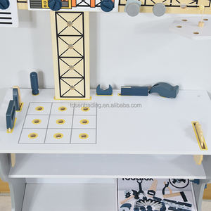 Ensemble de jeu éducatif pour enfants, établi en bois avec grue, table de jeu de construction Montessori pour tout-petits - Product Image 4