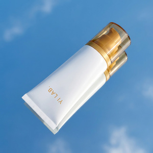 มอยเจอร์ไรเซอร์เนื้อนู้ดผสมสี  สำหรับผิวแห้ง  ช่วยปรับสีผิวให้กระจ่างใส  ผสมสารบำรุงผิวเกรดทางการแพทย์  ซิก้า ไนอะซินาไมด์ อาร์บูติน  ป้องกันแสงแดด SPF40 - Product Image 2