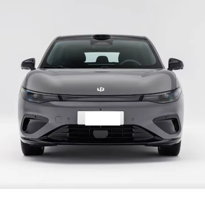 2026 Zero Run Lafa5 515plus es un sedán deportivo eléctrico puro con carrocería ancha y puertas sin marco. NEDC 401-500 km, Batería de 50.79 kWh, 185 kW/360 Nm - Product Image 1