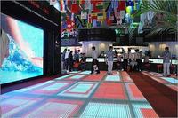 Dalles de sol interactives LED BESCAN P3.91 P4.81 HD couleur pleine pour affichage vidéo intérieur/extérieur, centres commerciaux et spectacles sur scène