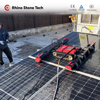 Robot de nettoyage automatique à double tête, alimenté par batterie, pour panneaux solaires, avec fonction de lavage à l'eau et de nettoyage à sec