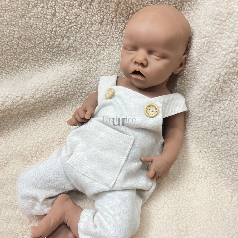 Niña sin pintar # 4)