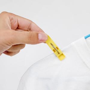 <span class=keywords><strong>Pinces</strong></span> <span class=keywords><strong>à</strong></span> <span class=keywords><strong>linge</strong></span> en plastique de couleur unie en gros d'usine Nouveau design <span class=keywords><strong>Pinces</strong></span> <span class=keywords><strong>à</strong></span> <span class=keywords><strong>linge</strong></span> en plastique recyclé - Product Image 5