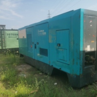 Compresseur d'air Airman PDSK1200S d'occasion, quatre roues, 3000 heures de fonctionnement, année 2015, en vente