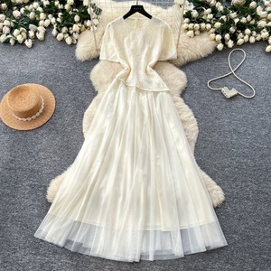 Robe pour femme élégante et luxueuse, style français, taille haute, coupe trapèze, décontractée, légère, douce, en dentelle, à prix compétitif - Product Image 1