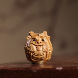 Pendentif sachet en bois de santal, forme irrégulière, design traditionnel, aromathérapie, accessoires d'anniversaire - Product Image 3
