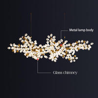 Lustre suspendu personnalisé pour salon, hall de villa, en verre exquis, design haut de gamme, motif grappe de raisin
