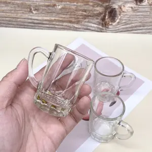 Verres à shot amusants et mignons de 1,5 oz (45 ml), mini bocaux en verre transparent, verres à shot pour fête, verres à punch originaux, verres à shot avec poignée - Product Image 1